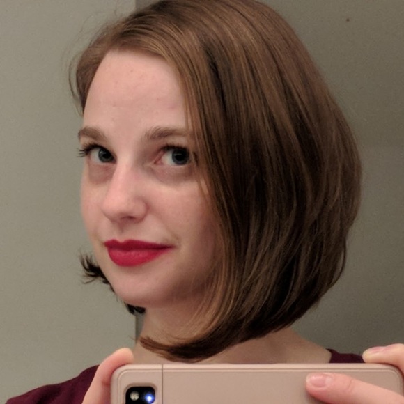 Meet your Posher, Kimberly - Picture 1 of 1